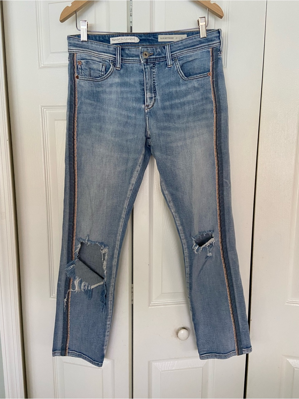 Blue Distressed Side-Strip Jeans - Unknown Brand